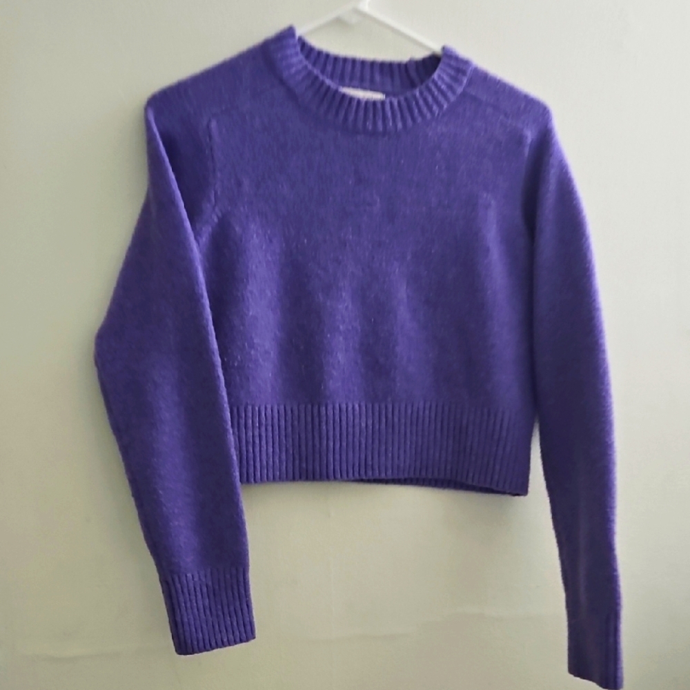 MediumUniversal Thread Women's Sweater in Purple
